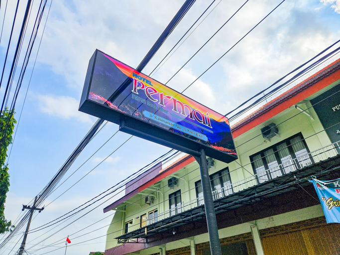 Exterior & Views 2, Hotel Permai Syariah RedPartner Sananwetan Blitar, Blitar