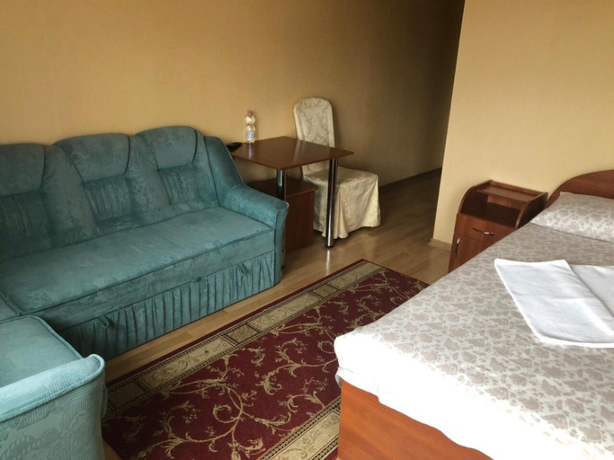 Bedroom 3, Львівське Передмістя, Pustomytivs'kyi