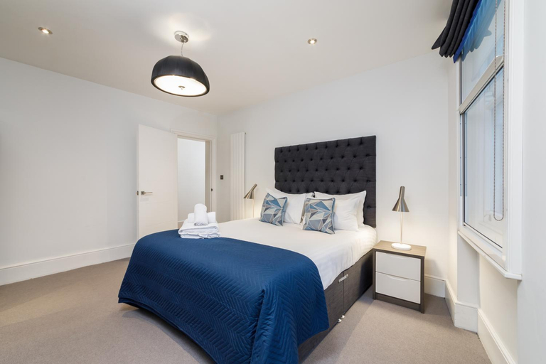 Bedroom 2, Garrick Mansions, London