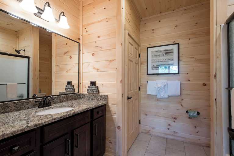 Bathroom 2, Smoky Haven by Jackson Mountain Rentals, Sevier