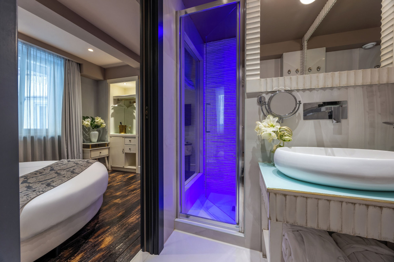 Bathroom 3, HT6 Boutique Hotel, Rome