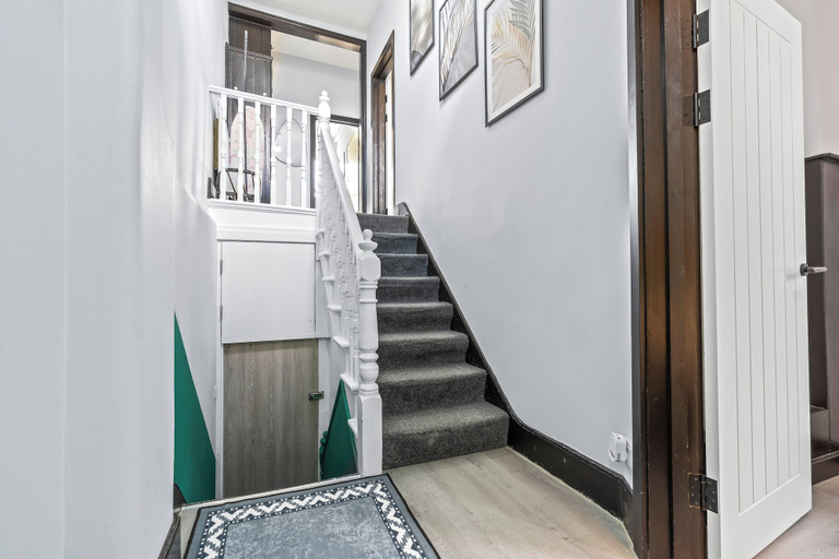 Interior 5, Superb 3bed Fulham Palace Retreat, London
