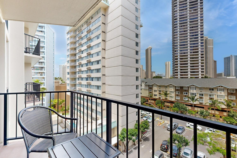 1, Palms at Waikiki #311, Honolulu