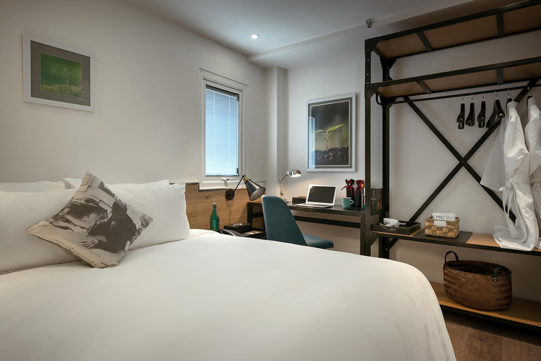Bedroom 10