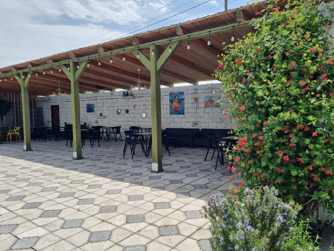 Exterior & Views 2, Laguna Beach Club, Dusheti