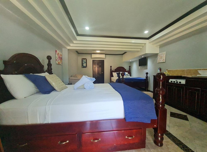 Bedroom 3, Seaside Chateau Resort
