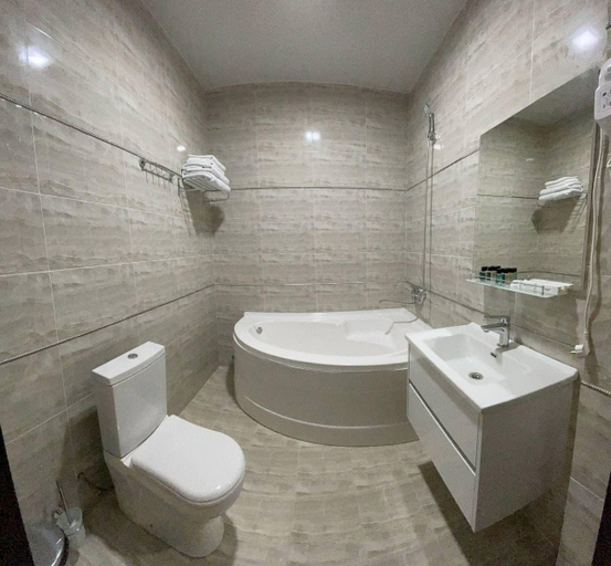 Bathroom 3, Garden Plaza Hotel, Buxoro