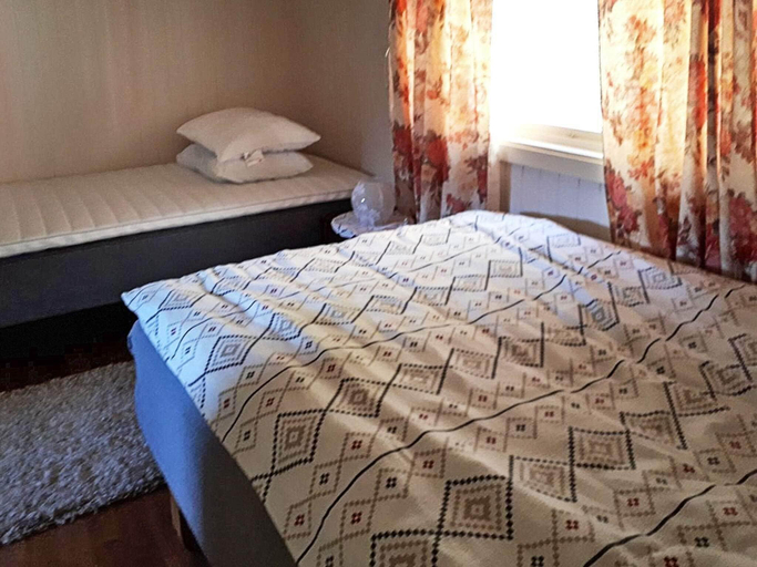 Bedroom 2, person holiday home in EIDSVAG, Nesset