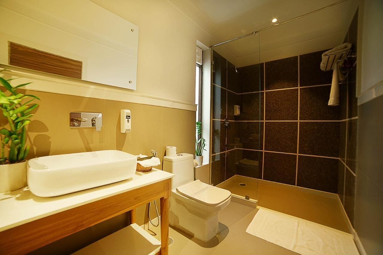 Bathroom 5, The Pugmark(A Wildlife Resort), Sawai Madhopur