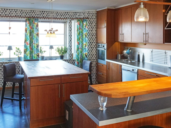 Others 5, person holiday home in Grebbestad-By Traum, Tanum