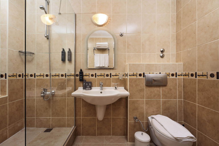 Bathroom 5, Kaila City Hotel, Alanya