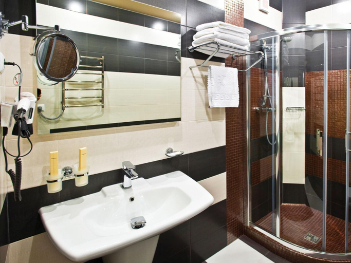 Bathroom, Hotel Complex Dacha, Vinnyts'ka