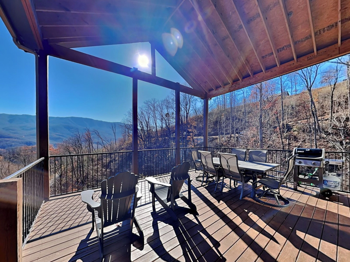 Others 1, The Squirrel's Nest by Jackson Mountain Rentals, Sevier