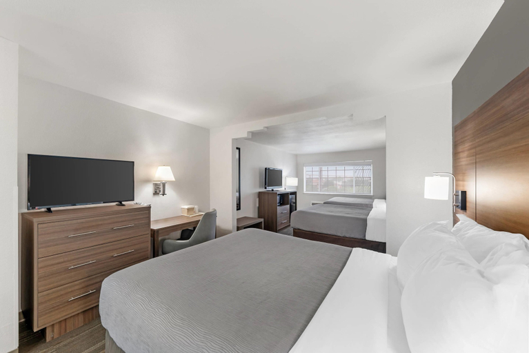 Bedroom 3, Quality Inn near SeaWorld - Lackland, Bexar