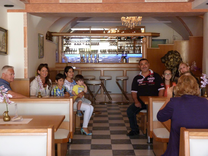 Food & Drinks 5, Hotel-Restaurant zum Donaueck Mauthausen, Linz Land