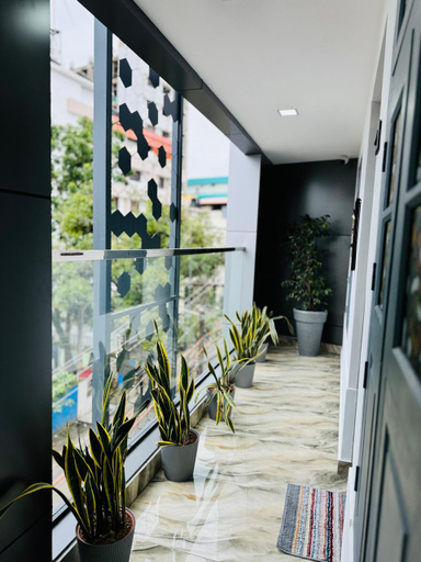 Others 5, Hotel Bougainvillea, Ernakulam