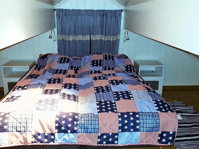 Bedroom 2, person holiday home in Tengelfjord, Hadsel