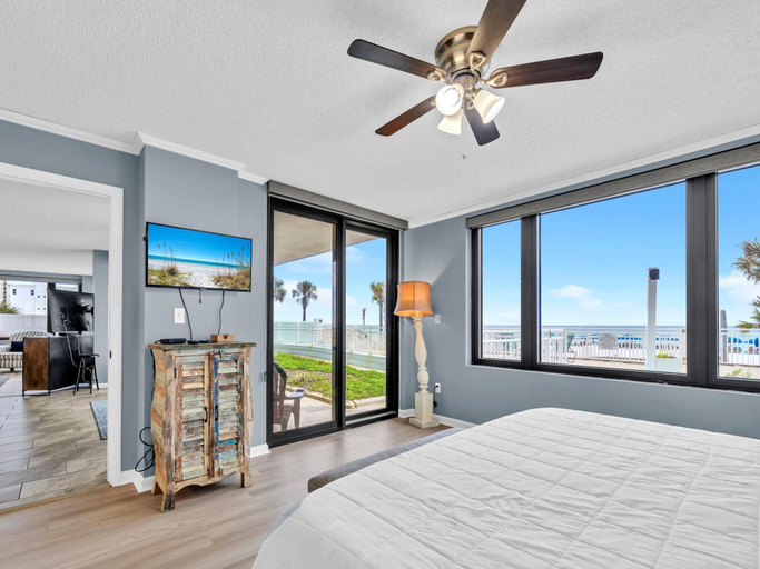 Bedroom 3, Watercrest 103, Bay