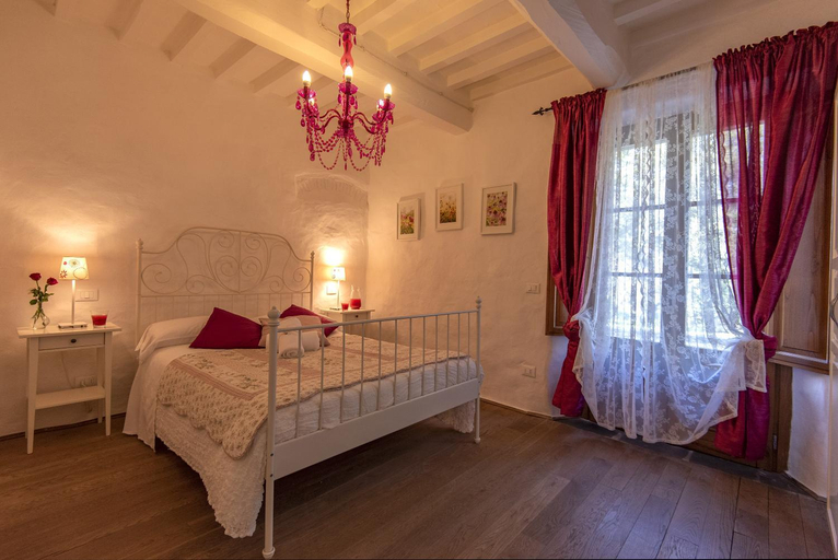 Bedroom 5, B&B Country House Poggio del Drago, Arezzo