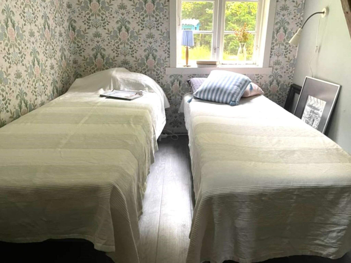 Bedroom 2, person holiday home in UDDEVALLA-By Traum, Färgelanda