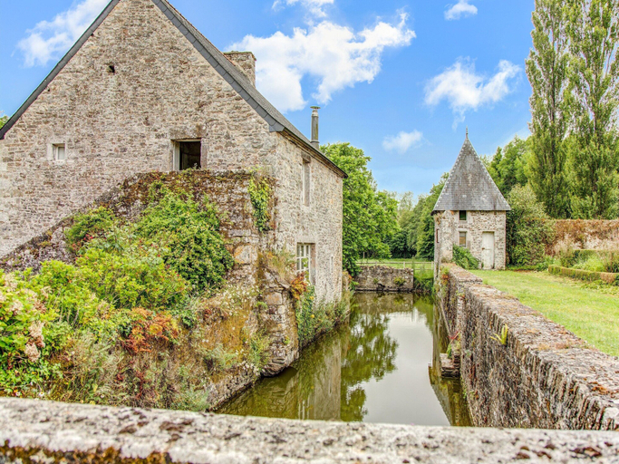 Exterior 2, Elegant Normandy Escape, Manche