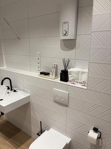 Bathroom 3, Hotel Allegra, Heinsberg