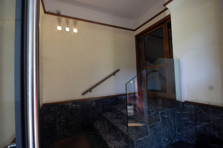Bathroom 3, Ungheria 25, Udine