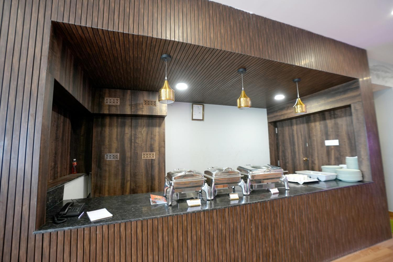 Food & Drinks 3, Hotel Viola Suites Madhapur, Hyderabad