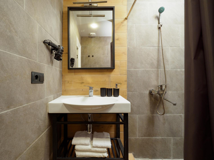 Bathroom 3, Askold, Smolenskiy rayon