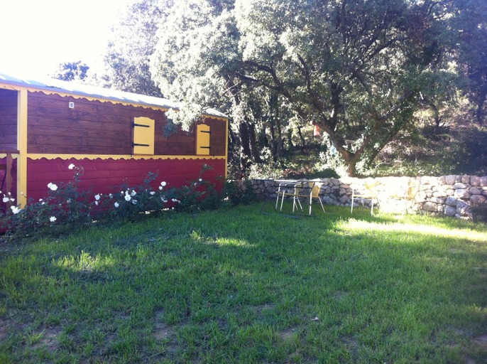 Others 1, Domaine Les Perpetus, Vaucluse
