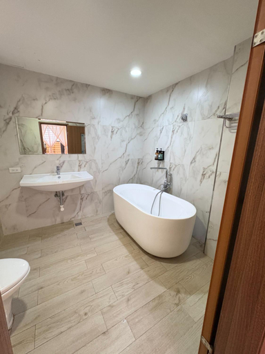 Bathroom 3, Kaohsiung Raifong Corner Homestay, Kaohsiung