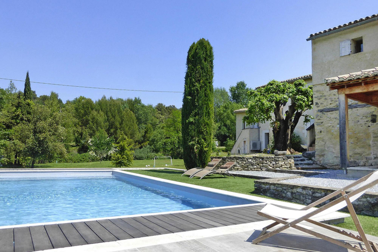 Sport & Beauty 4, Relaxing Home Near Pool in Malaucene, Vaucluse