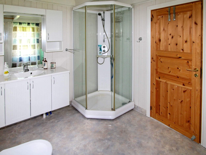 Bathroom 3, person holiday home in Kvas, Lyngdal