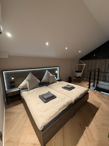 Bedroom 2, Triumph Ferienhauser & Apartments, Teltow-Fläming