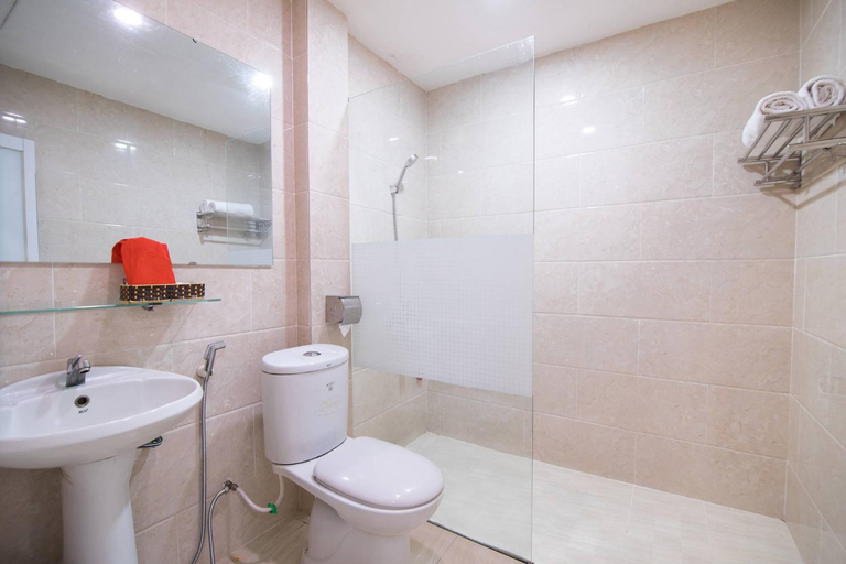 Bathroom 4, Văn Giao Hotel, Ho Chi Minh City