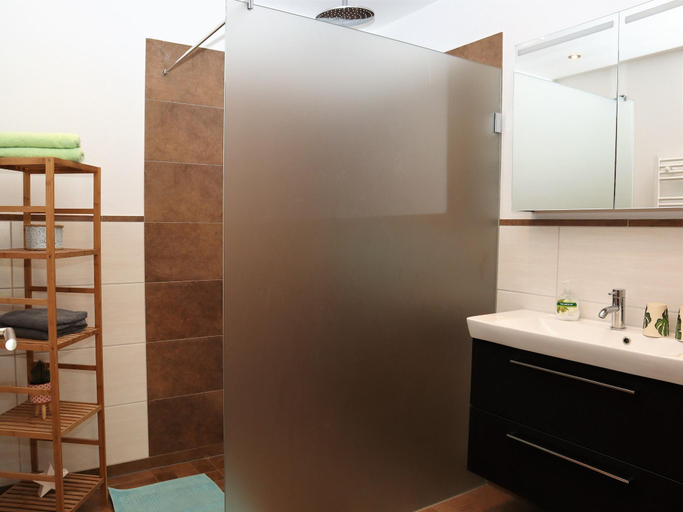 Others 5, Apartment in Mittersill near Hohe Tauern, Zell am See