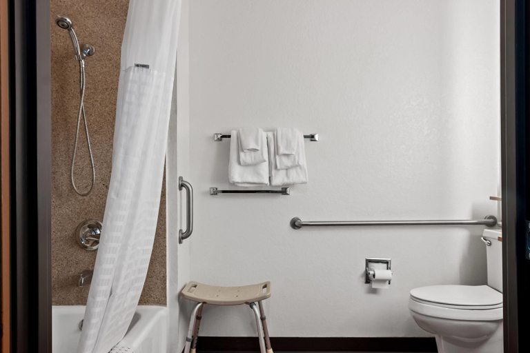 Bathroom 4, Super 8 by Wyndham Santa Rosa, Guadalupe