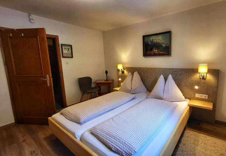 Bedroom 2, Berghotel Breitmoos, Zell am See
