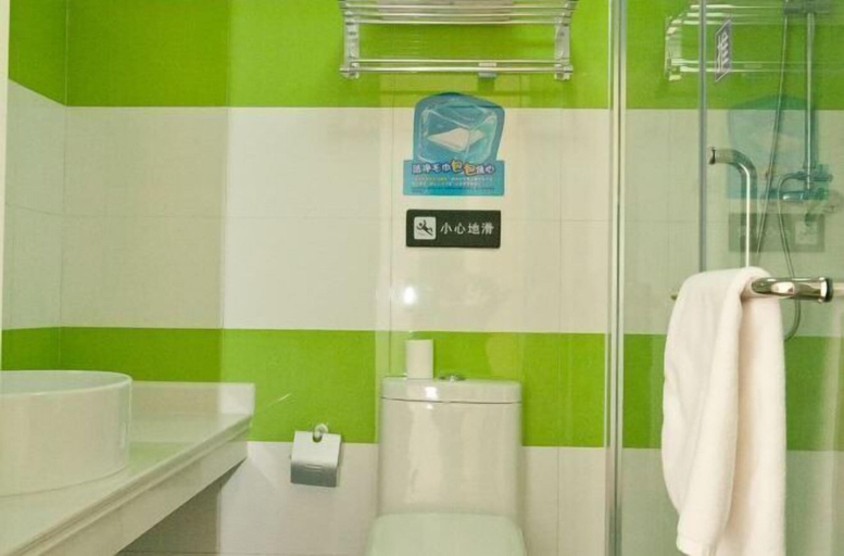 Bathroom 4, 7Days Inn Chain Hotel (Guangrao Sunwu Road), Dongying