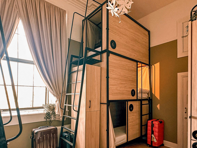 Bedroom 2, Gardiner House, Dublin