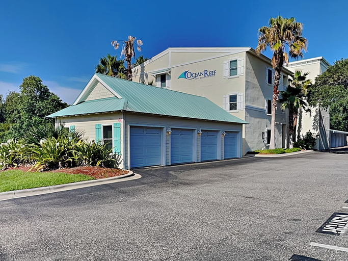 Exterior & Views 2, Ocean Reef 305 by Distinctive Beach Rentals, Saint Johns