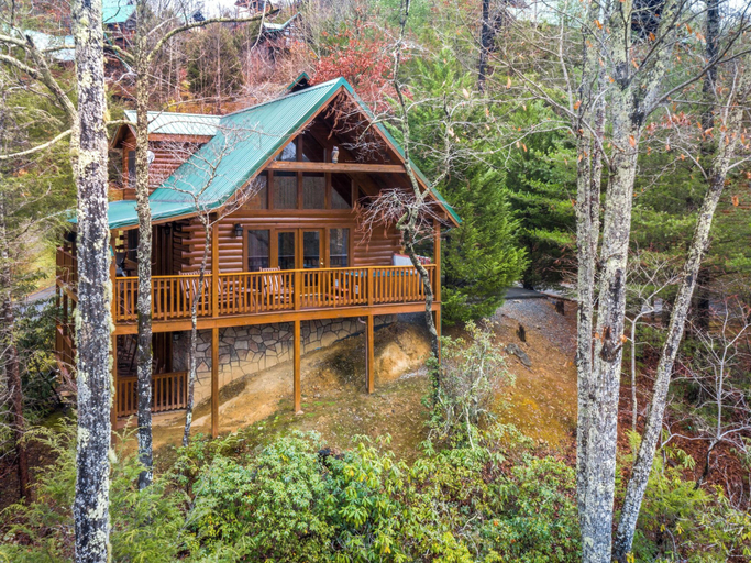 Exterior & Views 2, Cub's Corner by Jackson Mountain Rentals, Sevier