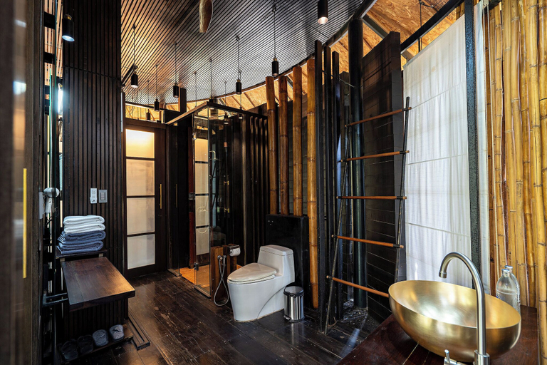 Bathroom, Sanctuary Kanchanaburi, Sai Yok