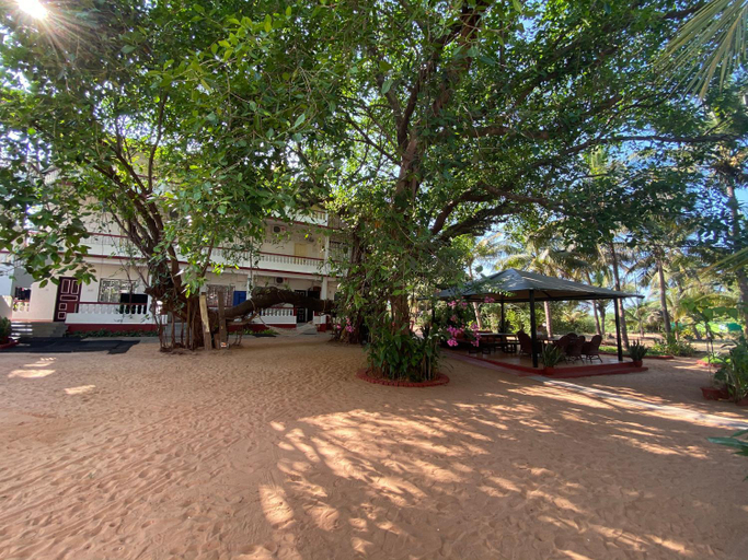Exterior & Views, Dmellos Sea View Home, North Goa