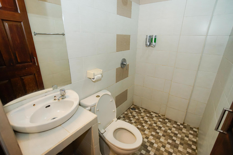 Bathroom 5