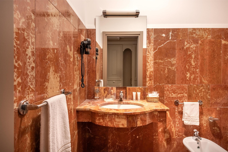 Bathroom 5, Best Western Hotel Stella D'Italia, Trapani