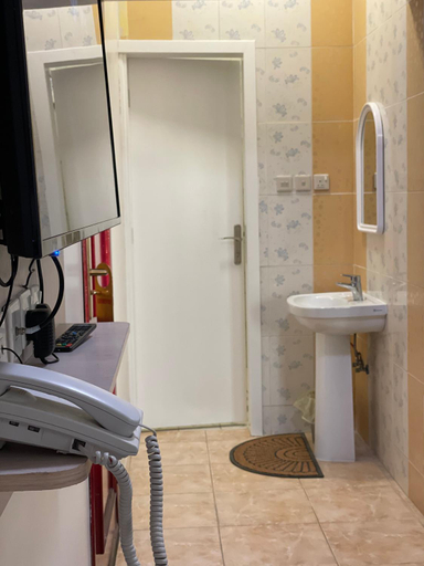 Bathroom, عال للشقق المخدومة