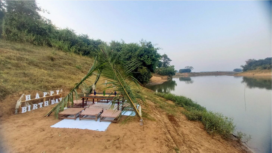 Others 3, Bastar Birds Nest, Bastar