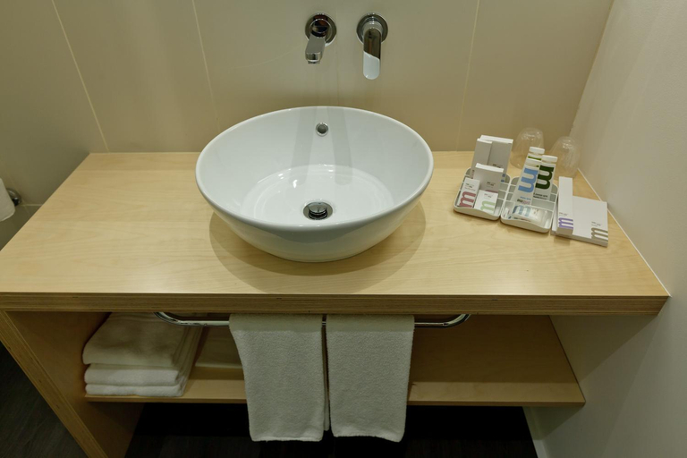 Bathroom 12