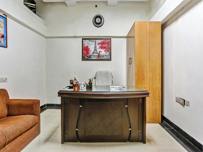 Others 5, Signature Plaza By MERRIMENT, Delhi
